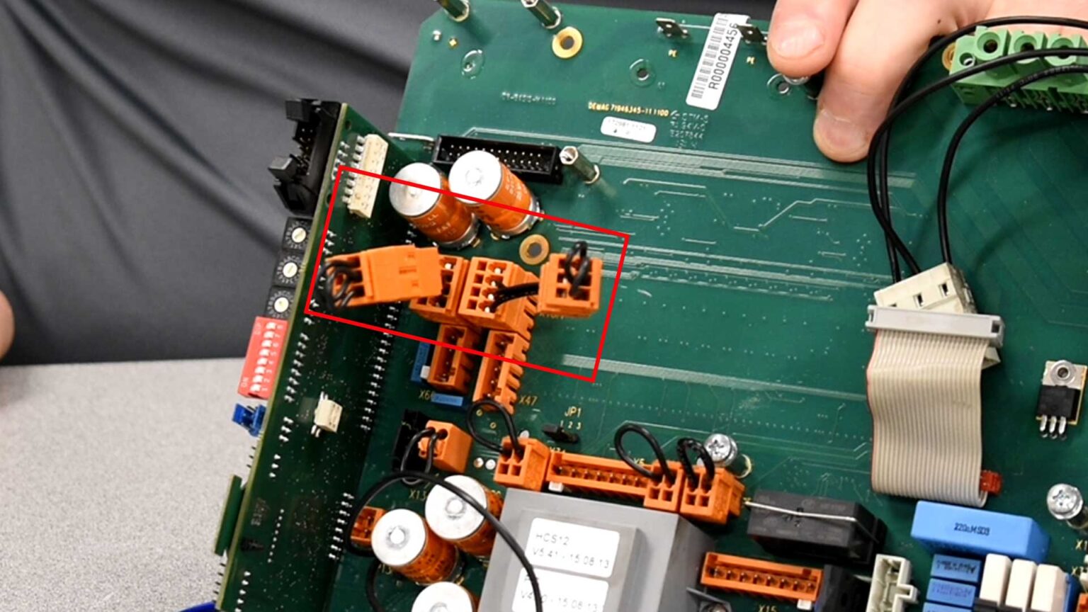 Diagnosing Additional Error Codes on Demag CANBUS Hoists and Cranes